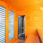 & Sauna Posesja Kapitanska By Posesja غجيبوفو